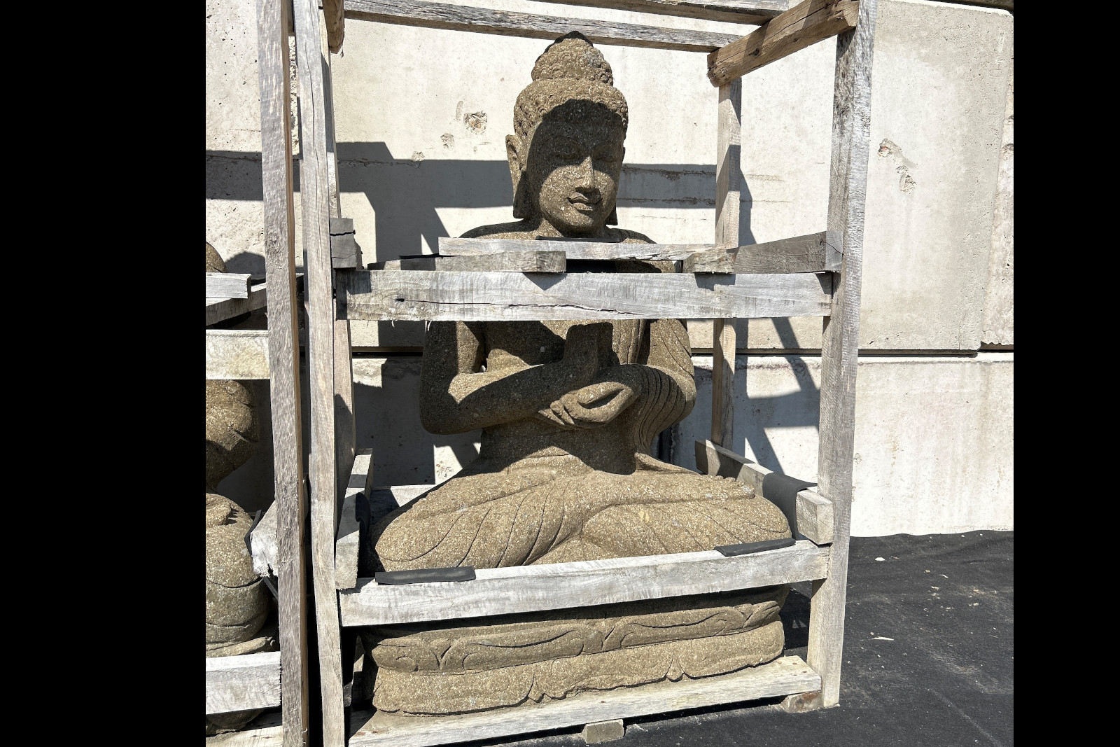 Steinfigur Sitting Buddha 100 cm Chakra Bild